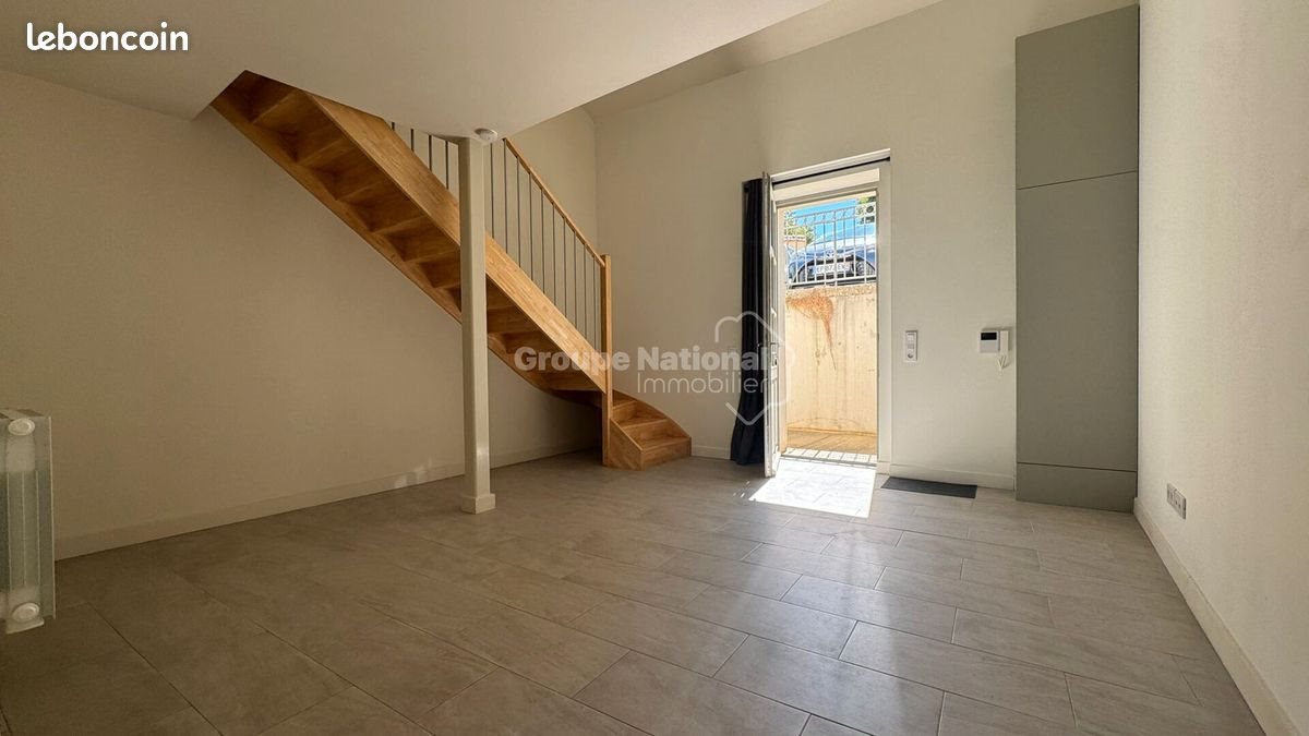 Appartement à louer, 46m², Nîmes