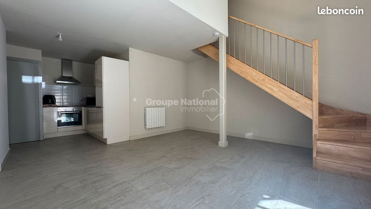 Appartement à louer, 46m², Nîmes