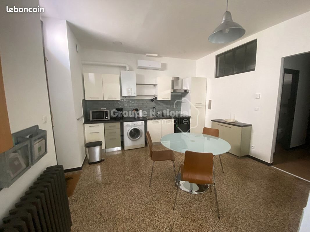 Appartement à louer, 55m², Nîmes