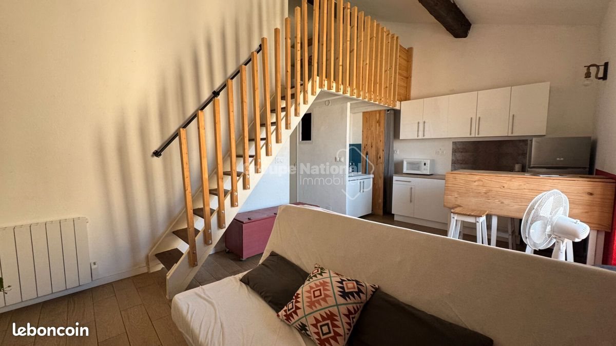 Appartement à louer, 29m², Nîmes