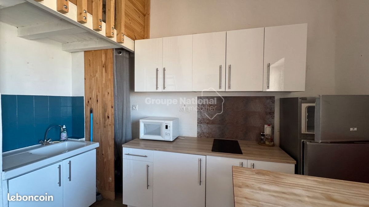 Appartement à louer, 29m², Nîmes