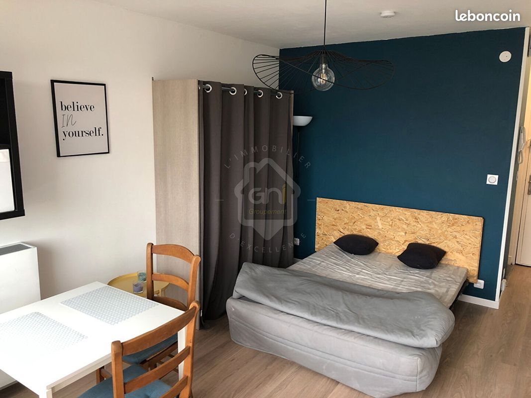 Appartement à louer, 22m², Nîmes