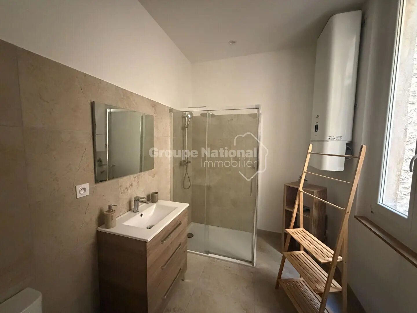 Appartement à louer, 40m², Nîmes