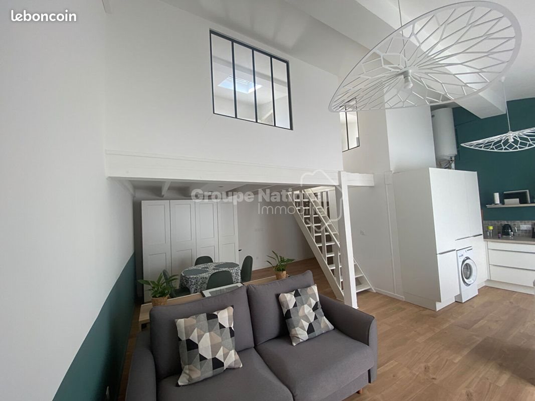 Appartement à louer, 57m², Nîmes