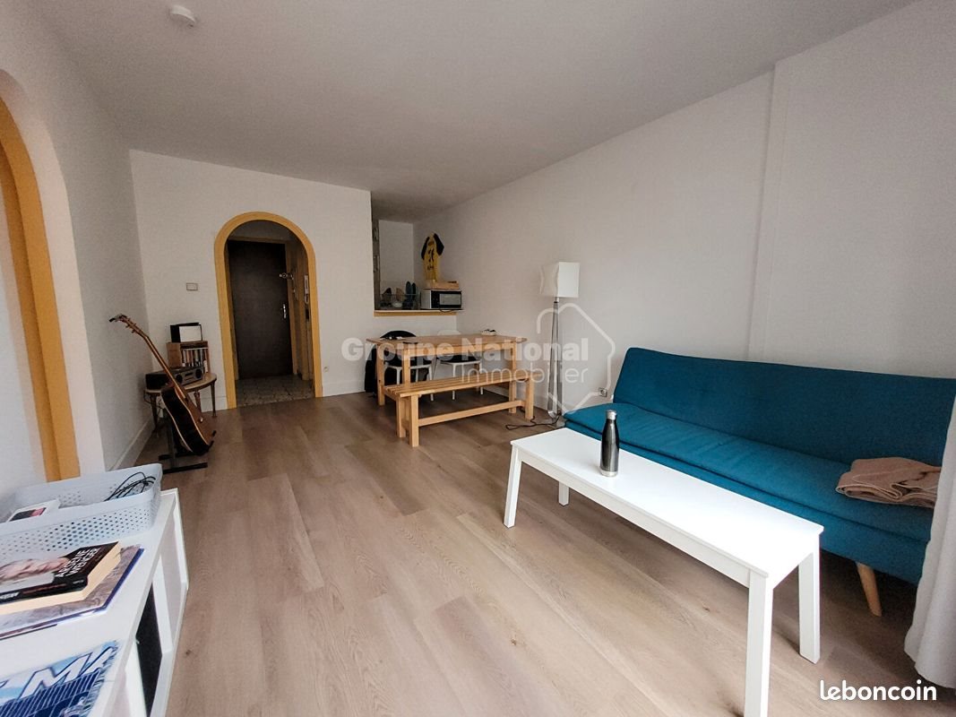 Appartement à louer, 38m², Nîmes