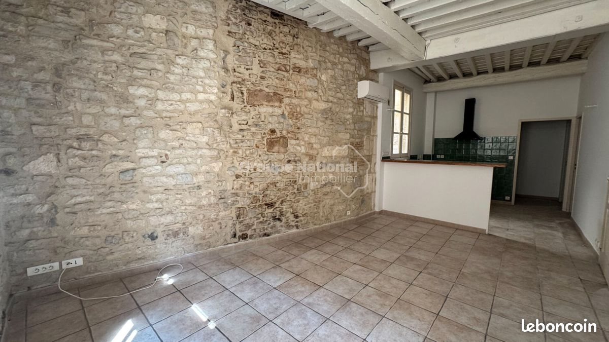 Appartement à louer, 49m², Nîmes