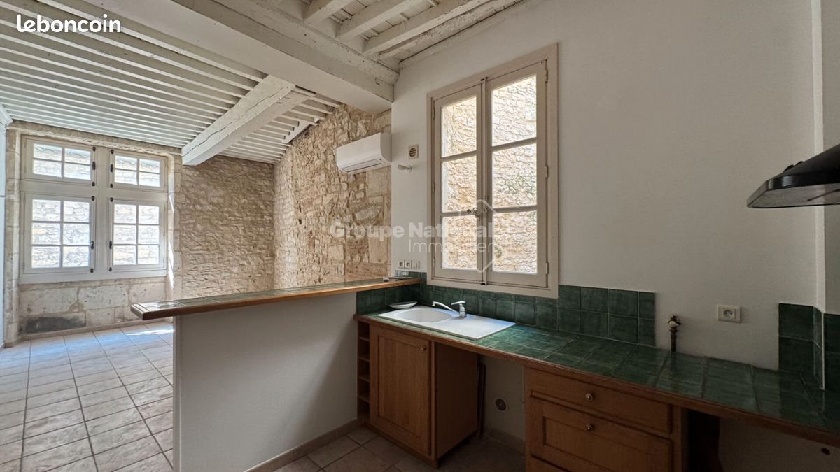 Appartement à louer, 49m², Nîmes