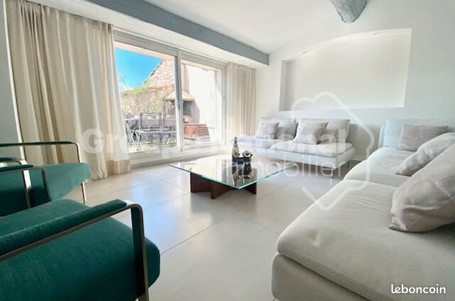 Appartement à louer, 73m², Nîmes