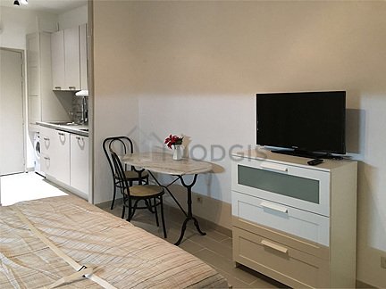 Appartement à louer, 23m², Paris 8ème