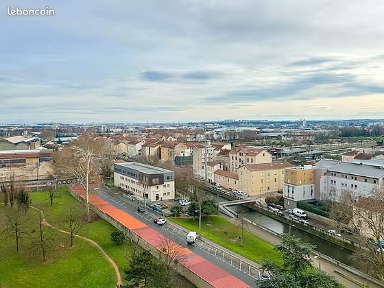 Appartement à louer, 45m², Oullins