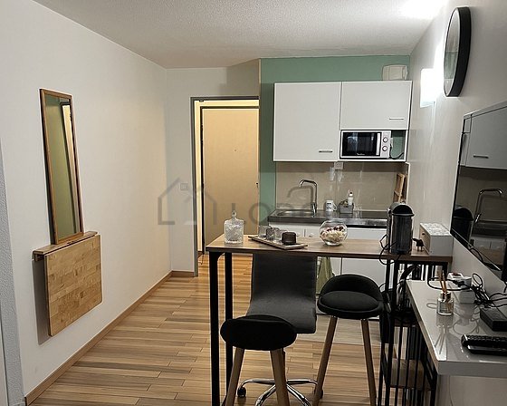Appartement à louer, 19m², Courbevoie