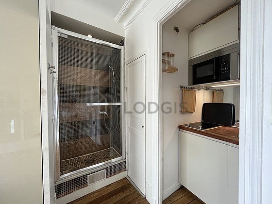 Appartement à louer, 17m², Paris 18ème
