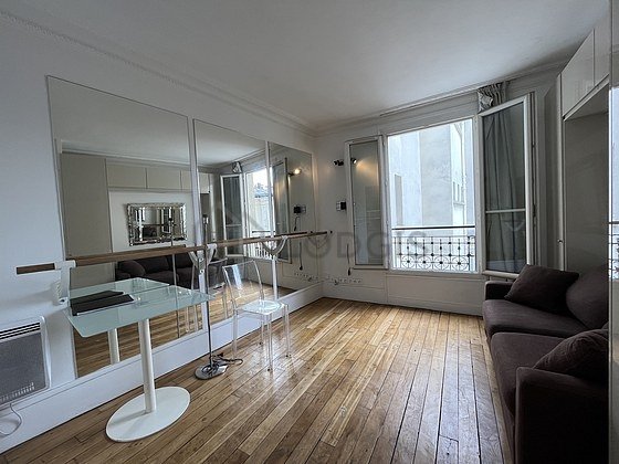 Appartement à louer, 17m², Paris 18ème