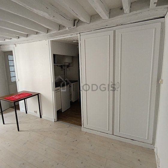 Appartement à louer, 18m², Paris 18ème