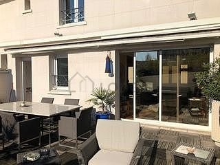 Maison à louer, 160m², Courbevoie