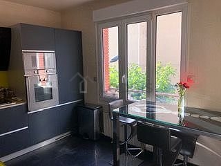 Maison à louer, 160m², Courbevoie