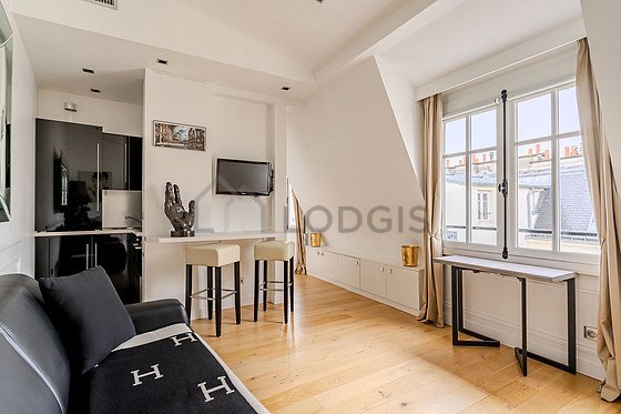 Appartement à louer, 30m², Paris 1er