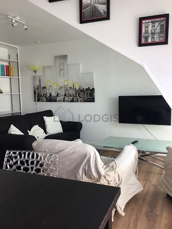 Appartement à louer, 53m², Courbevoie