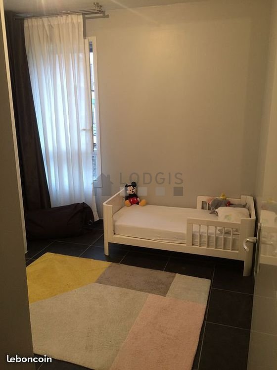Appartement à louer, 60m², Nanterre