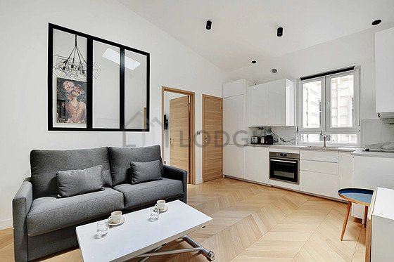 Appartement à louer, 32m², Paris 8ème