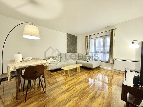 Appartement à louer, 70m², Courbevoie
