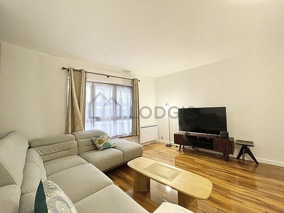 Appartement à louer, 70m², Courbevoie