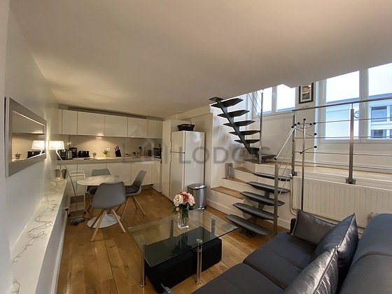 Maison à louer, 34m², Paris 7ème