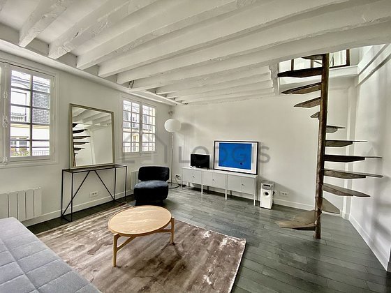 Maison à louer, 45m², Paris 9ème