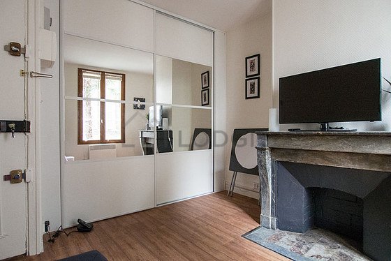 Appartement à louer, 16m², Paris 15ème