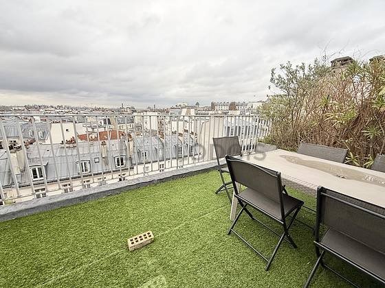 Maison à louer, 80m², Paris 18ème
