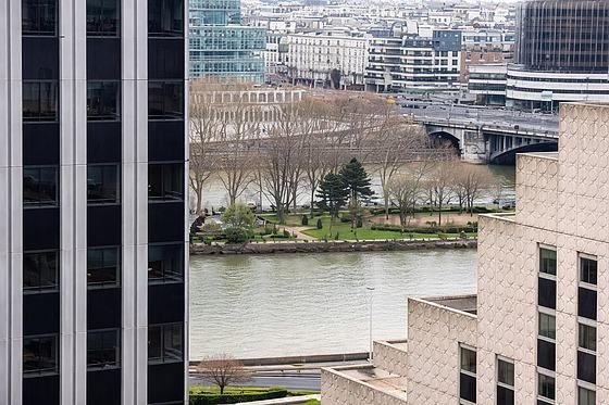 Appartement à louer, 80m², Courbevoie