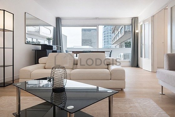 Appartement à louer, 80m², Courbevoie