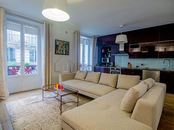 Maison à louer, 70m², Paris 10ème