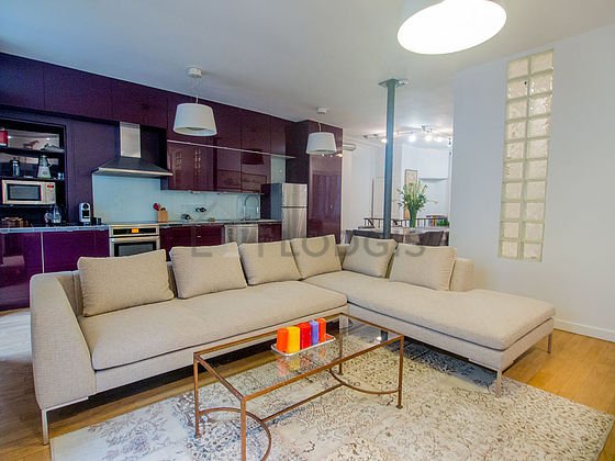 Maison à louer, 70m², Paris 10ème