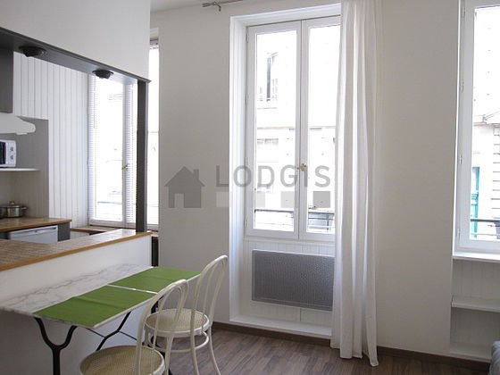 Appartement à louer, 17m², Paris 10ème