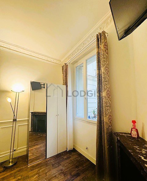 Appartement à louer, 18m², Paris 18ème