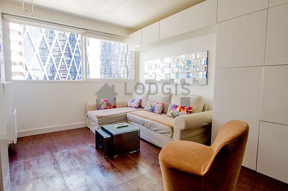 Appartement à louer, 24m², Courbevoie