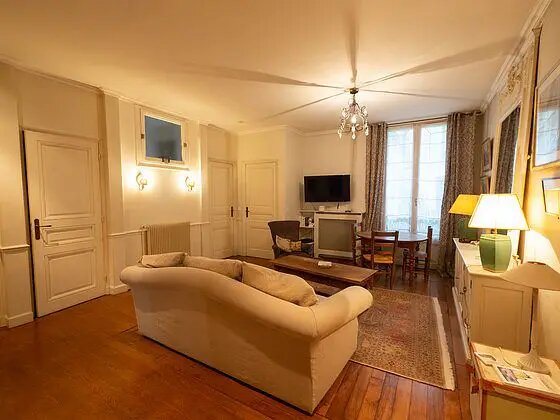 Appartement à louer, 82m², Paris 7ème