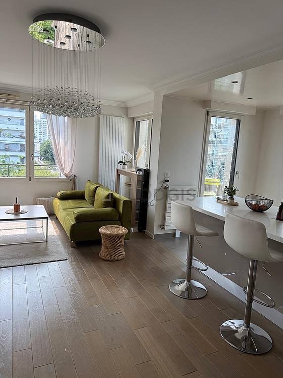 Appartement à louer, 83m², Courbevoie