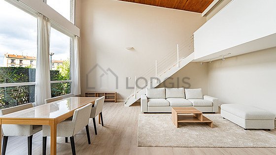 Maison à louer, 92m², Courbevoie
