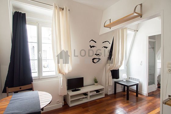 Appartement à louer, 16m², Paris 9ème