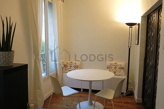 Appartement à louer, 46m², Paris 18ème