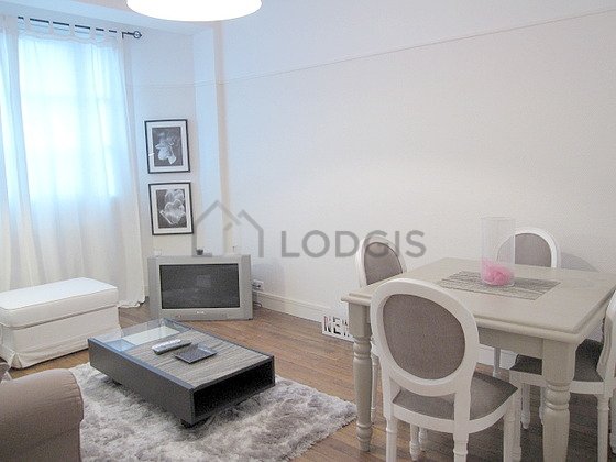Appartement à louer, 38m², Courbevoie