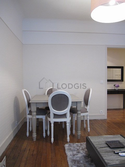 Appartement à louer, 38m², Courbevoie
