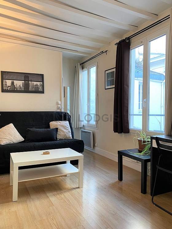Appartement à louer, 25m², Paris 1er