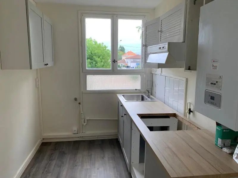 Appartement à louer, 64m², Talence