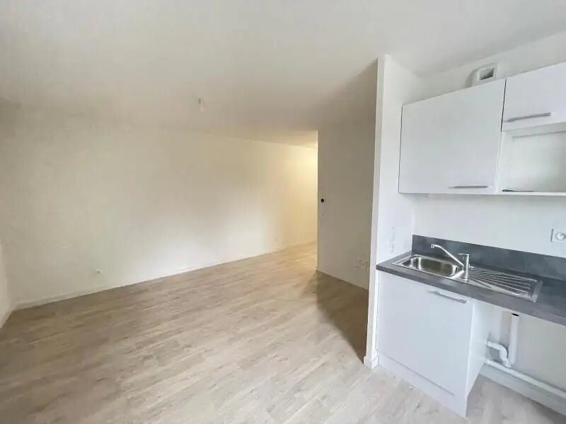 Appartement à louer, 46m², Carbon-Blanc