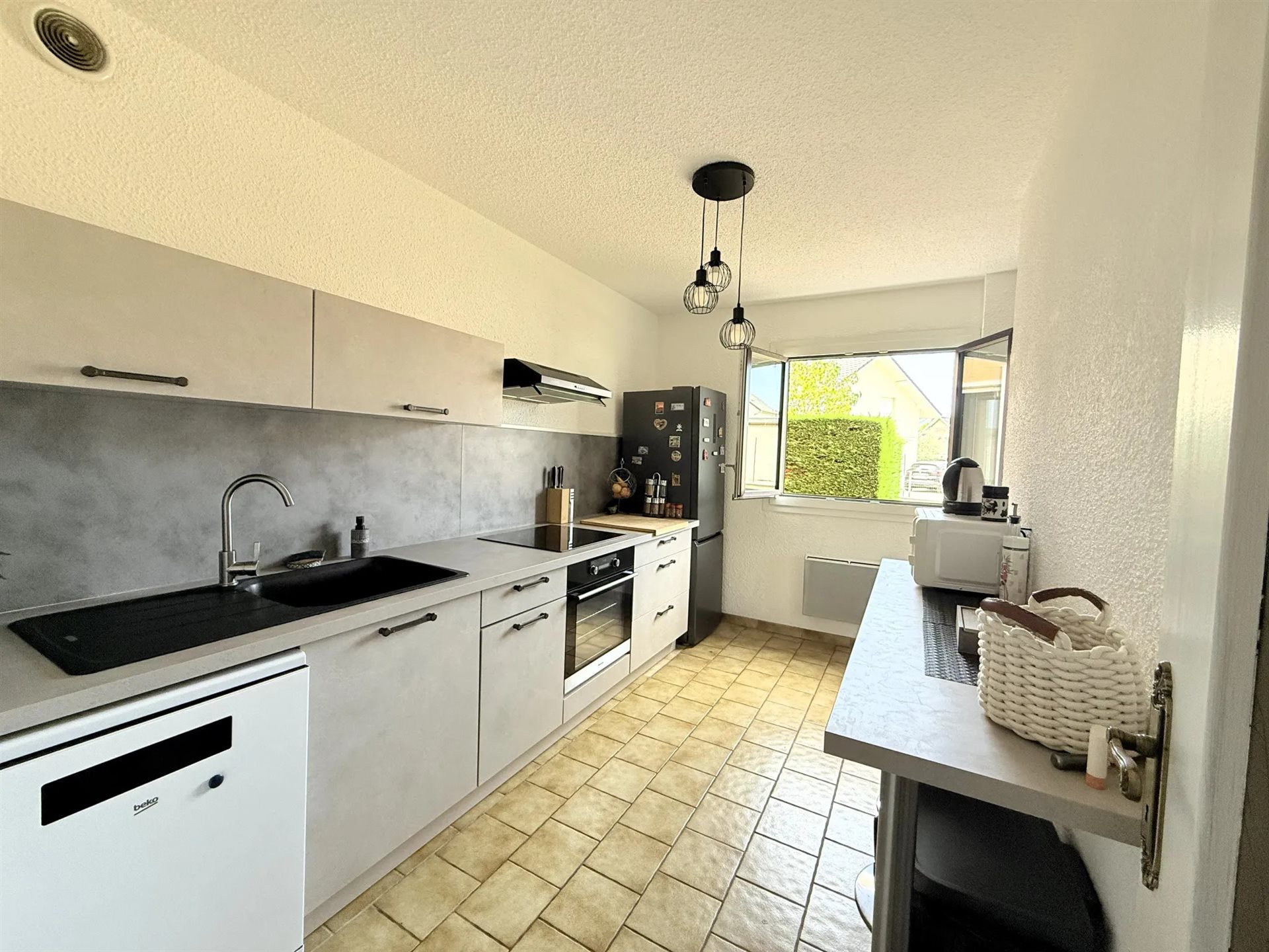 Appartement à vendre, 64m², Barby