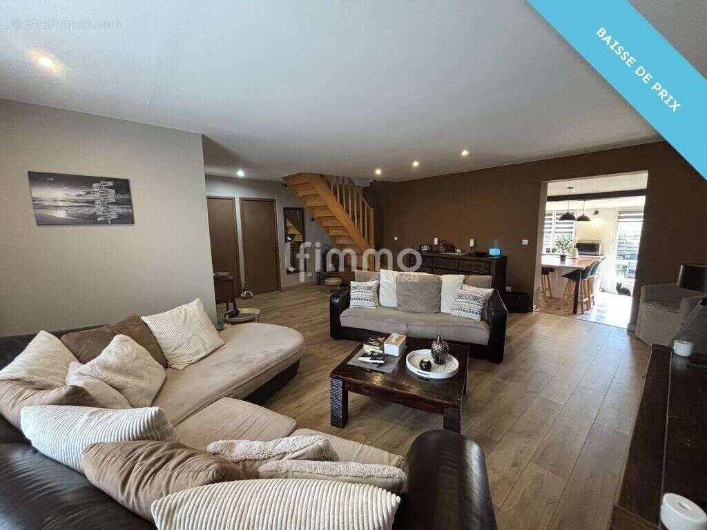 Maison à vendre, 142m², Saint-Hippolyte