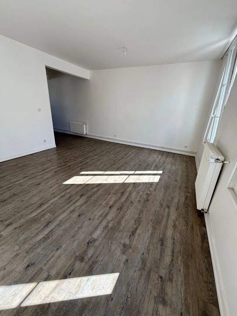 Appartement à louer, 78m², Reims